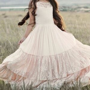 Girls' light Blush pink Lace Tiered Formal Dress - Elegant Special Occasion